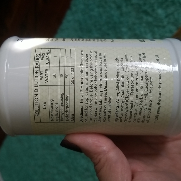 Young living Thieves household cleaner - Picture 4 of 4